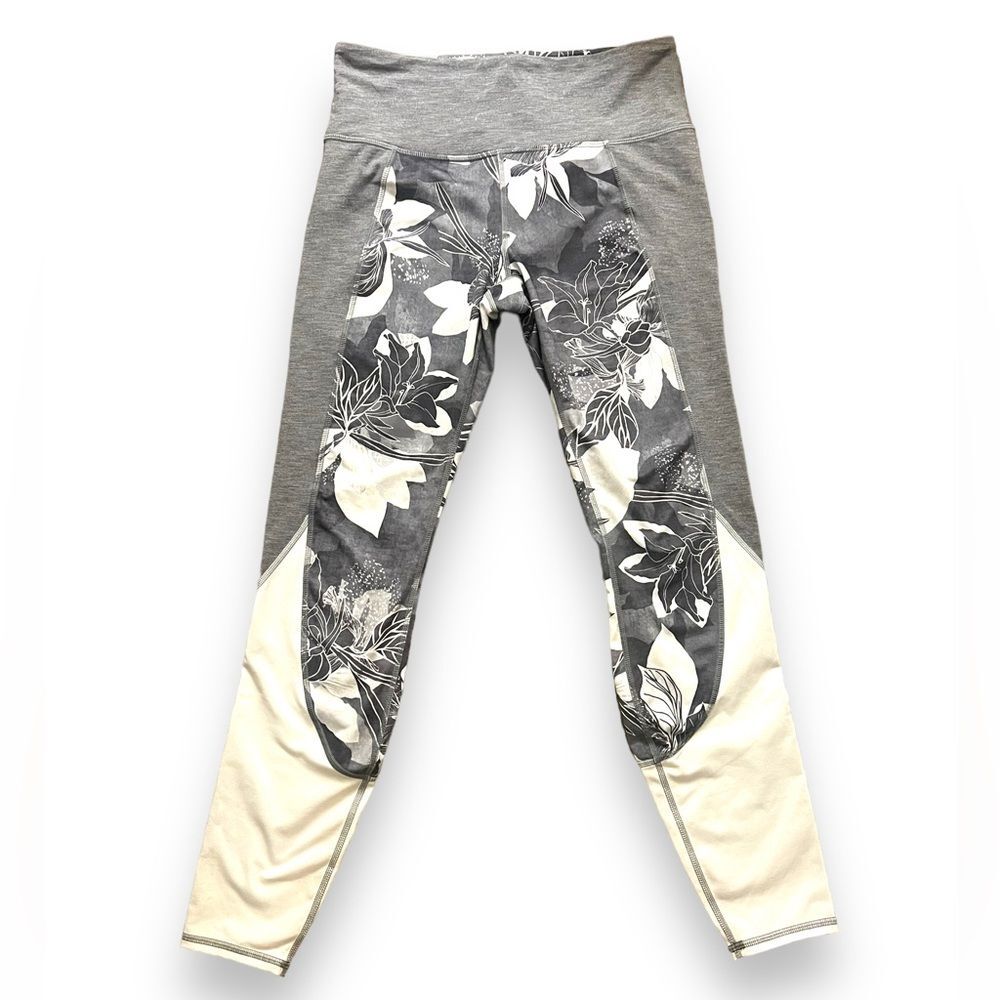 Athleta Women's Gray/White Tropical Flow Floral Chaturanga Yoga Leggings, Size M